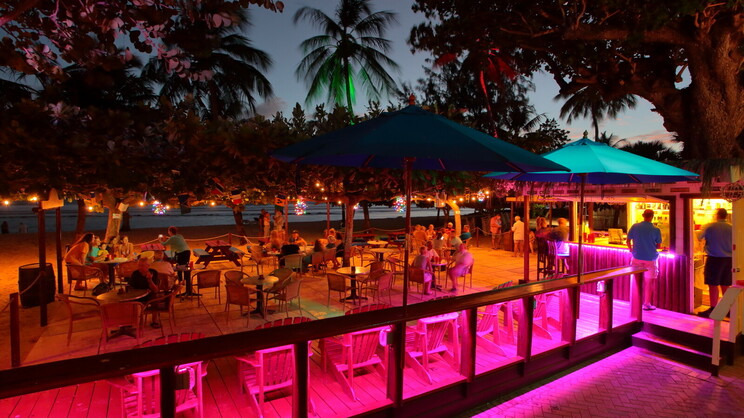 Coconut Court Beach Hotel